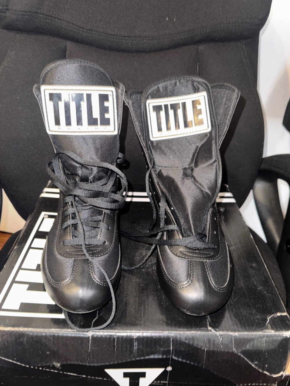 TITLE Boxing Kids Black Lace-Up Training Boots